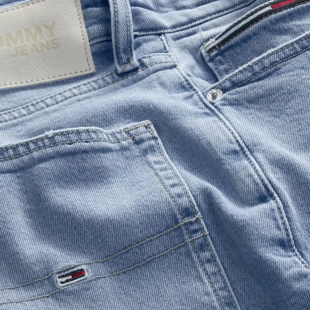 PARTNER: CREATION ref DM0DM12731-1AB